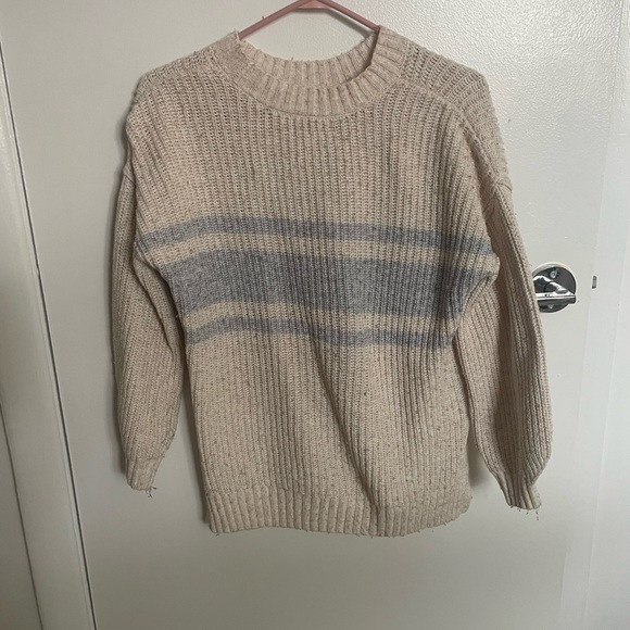 XXS Oversized American Eagle Sweater - Picture 2 of 5